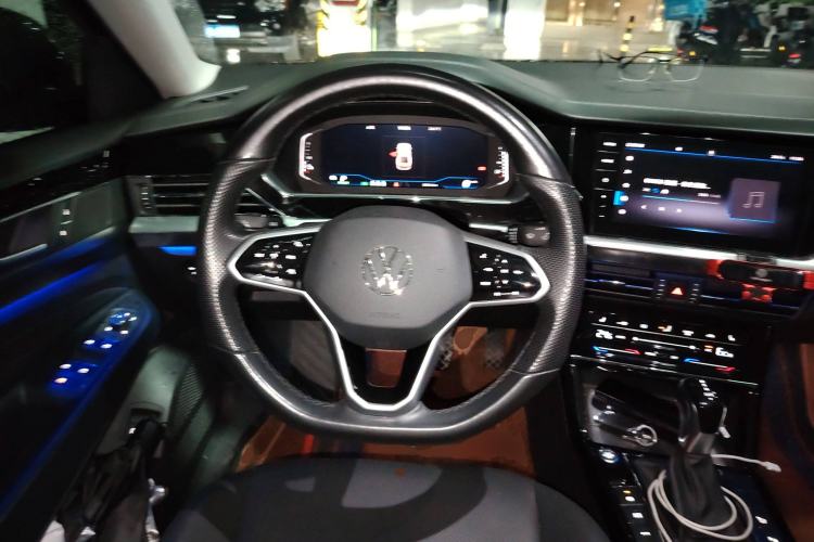 Used Volkswagen Passat New Energy 2022 430 PHEV Hybrid Luxury Edition Steering Wheel