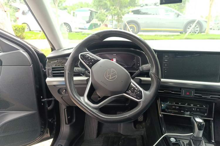 Used Volkswagen Passat New Energy 2022 430 PHEV Hybrid Luxury Edition Steering Wheel