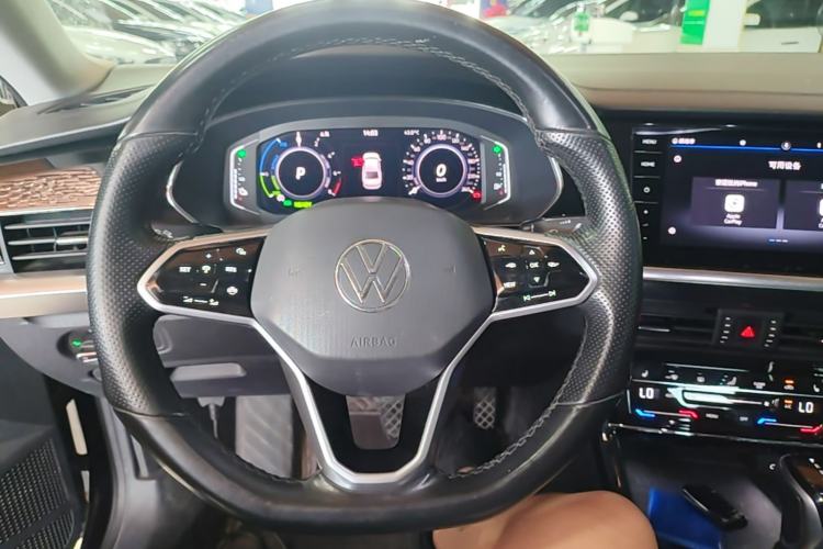 Used Volkswagen Passat New Energy 2022 430 PHEV Hybrid Elite Edition Steering Wheel