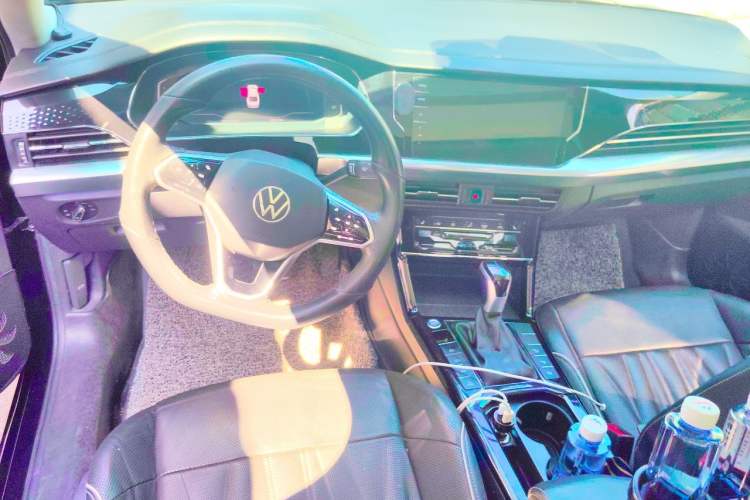 Used Volkswagen Passat New Energy 2022 430 PHEV Hybrid Luxury Edition Steering Wheel