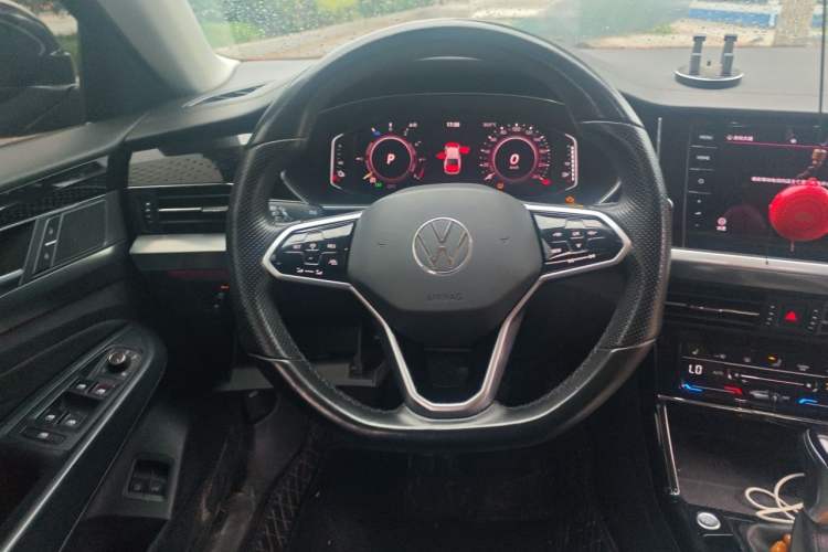 Used Volkswagen Passat New Energy 2022 430 PHEV Hybrid Luxury Edition Steering Wheel