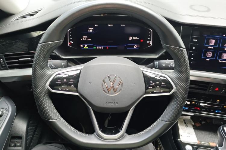 Used Volkswagen Passat New Energy 2022 430 PHEV Hybrid Elite Edition Steering Wheel