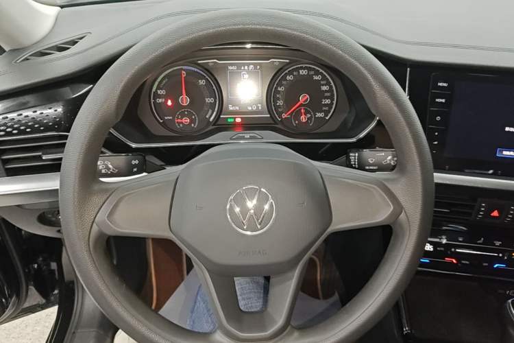 Used Volkswagen Passat New Energy 2022 430 PHEV Hybrid Business Edition Steering Wheel
