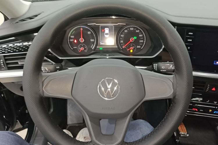 Used Volkswagen Passat New Energy 2022 430 PHEV Hybrid Business Edition Steering Wheel