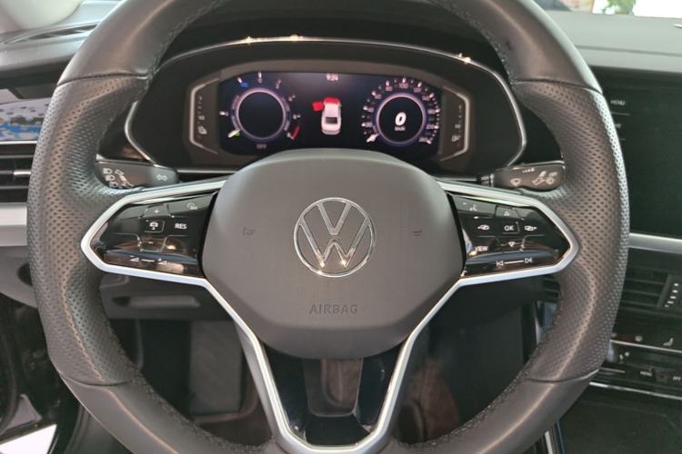 Used Volkswagen Passat New Energy 2022 430 PHEV Hybrid Elite Edition Steering Wheel