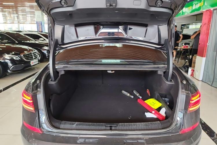 Used Volkswagen Passat New Energy 2022 430 PHEV Hybrid Elite Edition Trunk