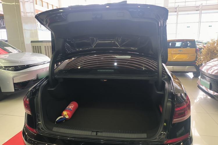 Used Volkswagen Passat New Energy 2022 430 PHEV Hybrid Business Edition Trunk