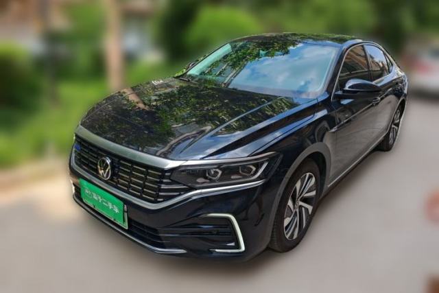 Volkswagen Passat New Energy 2022 430 PHEV Hybrid Luxury Edition usata