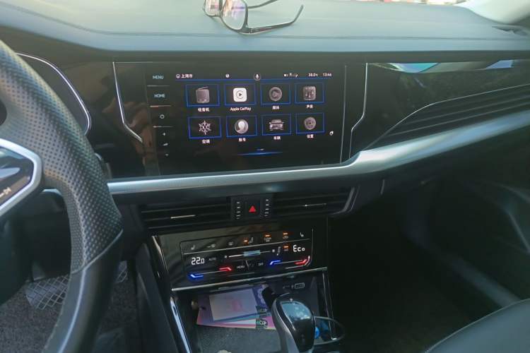 Used Volkswagen Passat New Energy 2022 430 PHEV Hybrid Elite Edition Audio And AC Panel
