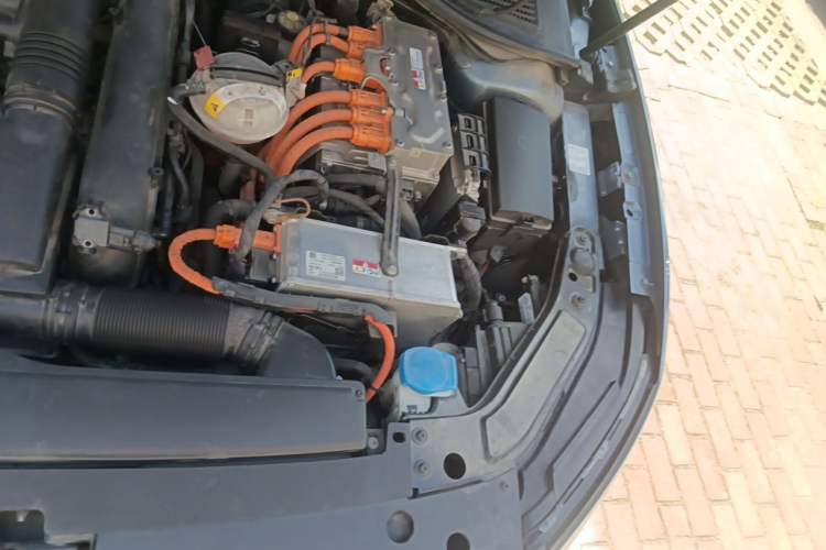Used Volkswagen Passat New Energy 2022 430 PHEV Hybrid Elite Edition Engine Bay Left