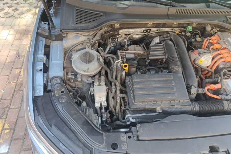 Used Volkswagen Passat New Energy 2022 430 PHEV Hybrid Elite Edition Engine Bay Right