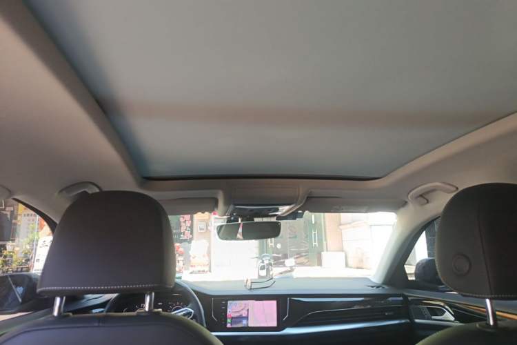 Used Volkswagen Passat New Energy 2022 430 PHEV Hybrid Elite Edition Headliner
