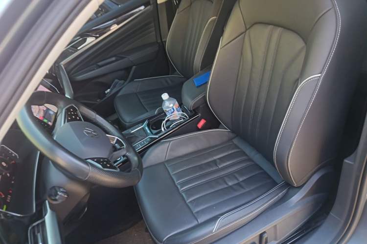 Used Volkswagen Passat New Energy 2022 430 PHEV Hybrid Elite Edition Left Front Seat