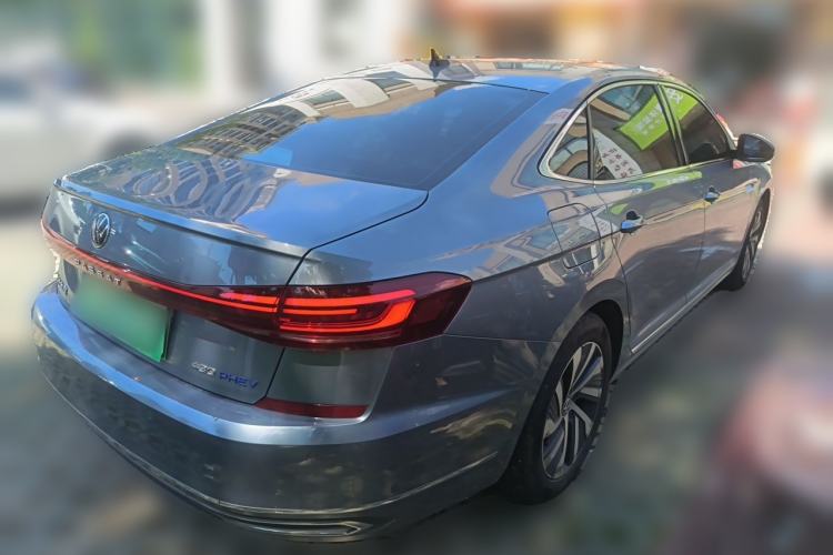 Used Volkswagen Passat New Energy 2022 430 PHEV Hybrid Elite Edition Rear Right 45 Deg