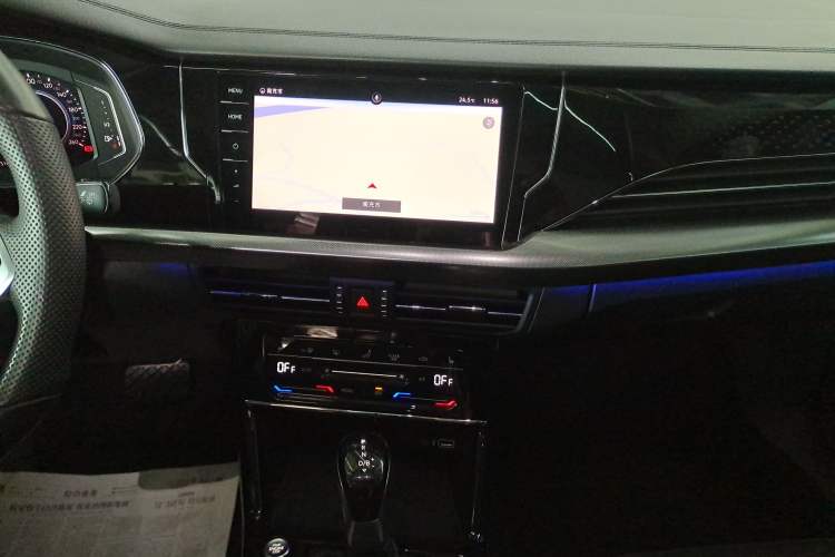 Used Volkswagen Passat New Energy 2022 430 PHEV Hybrid Luxury Edition Audio And AC Panel