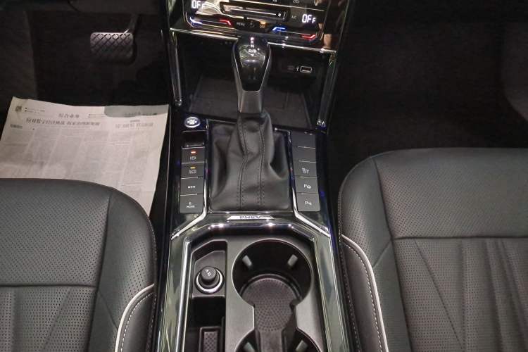 Used Volkswagen Passat New Energy 2022 430 PHEV Hybrid Luxury Edition Gear Lever