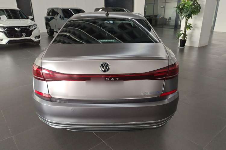 Used Volkswagen Passat New Energy 2022 430 PHEV Hybrid Luxury Edition Rear