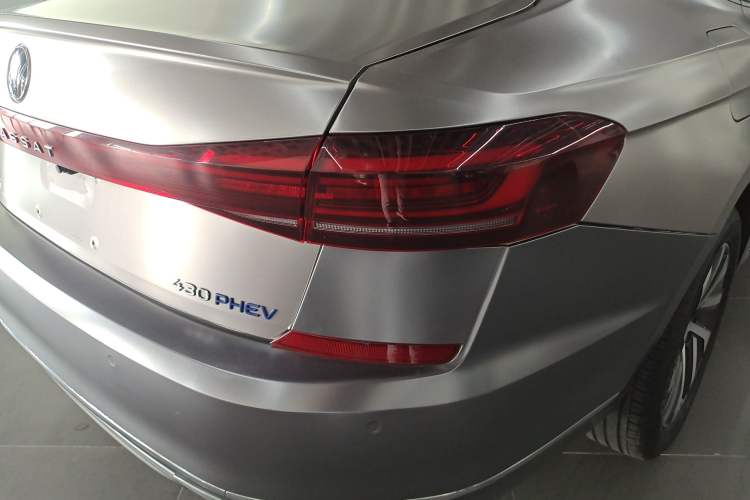 Used Volkswagen Passat New Energy 2022 430 PHEV Hybrid Luxury Edition Right Rear Taillight