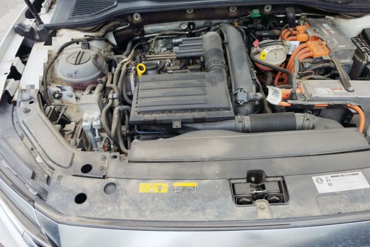 Used Volkswagen Passat New Energy 2022 430 PHEV Hybrid Luxury Edition Engine Bay Right