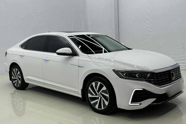 Used Volkswagen Passat New Energy 2022 430 PHEV Hybrid Luxury Edition Exterior 3