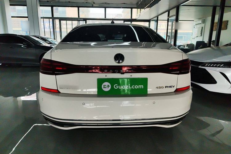 Used Volkswagen Passat New Energy 2022 430 PHEV Hybrid Luxury Edition Exterior 4