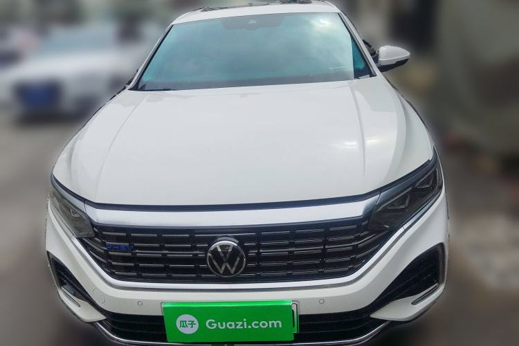 Used Volkswagen Passat New Energy 2022 430 PHEV Hybrid Luxury Edition Front