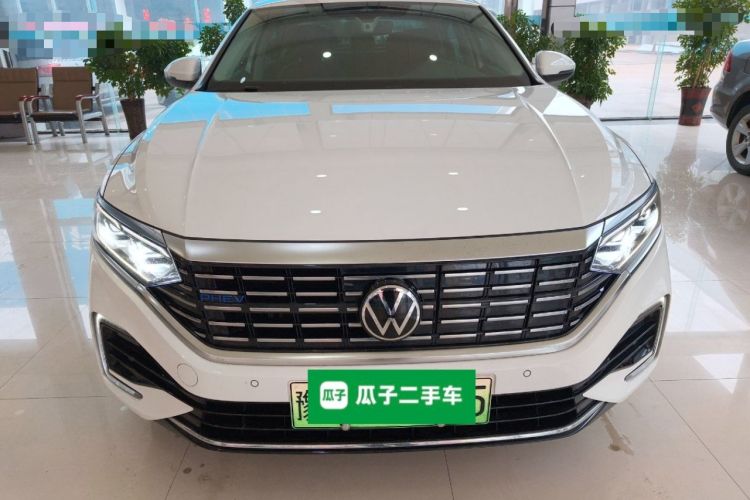 Used Volkswagen Passat New Energy 2022 430 PHEV Hybrid Luxury Edition Front