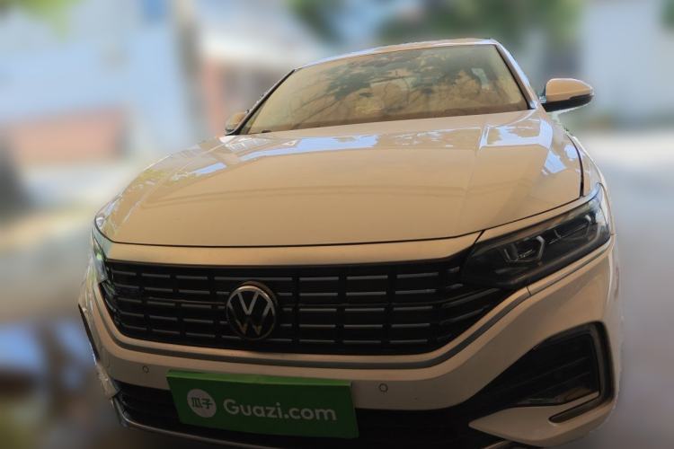 Used Volkswagen Passat New Energy 2022 430 PHEV Hybrid Luxury Edition Front