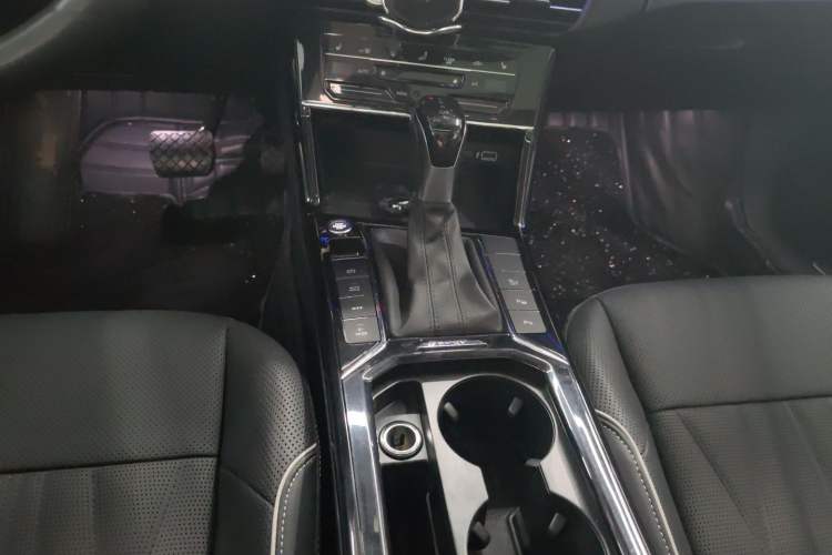 Used Volkswagen Passat New Energy 2022 430 PHEV Hybrid Luxury Edition Gear Lever