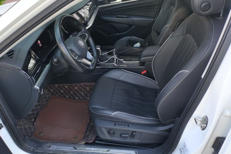 Used Volkswagen Passat New Energy 2022 430 PHEV Hybrid Luxury Edition Left Front Seat