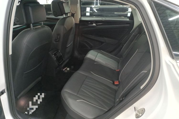 Used Volkswagen Passat New Energy 2022 430 PHEV Hybrid Luxury Edition Left Rear Seat