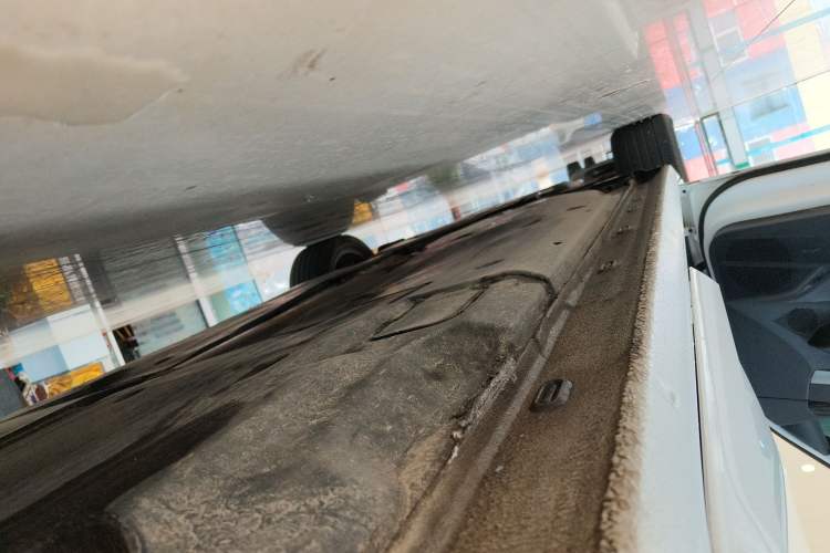 Used Volkswagen Passat New Energy 2022 430 PHEV Hybrid Luxury Edition Left Side Sill