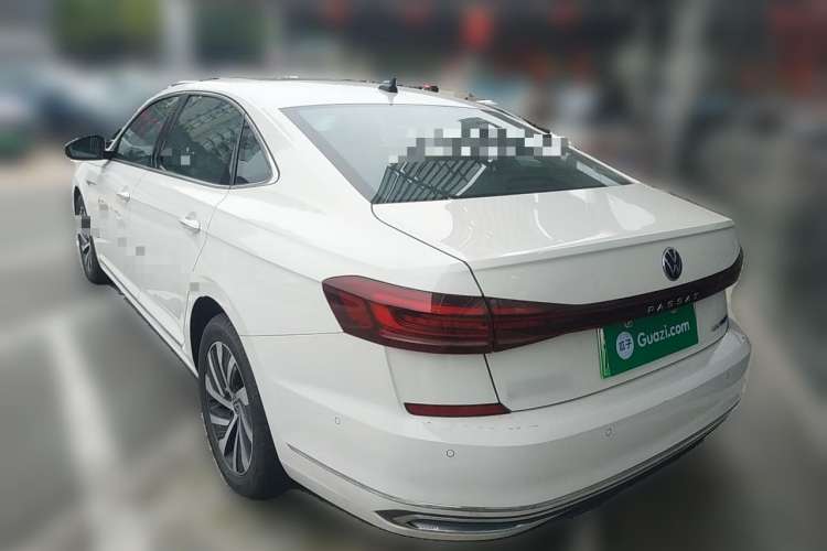 Used Volkswagen Passat New Energy 2022 430 PHEV Hybrid Luxury Edition Rear Left 45 Deg
