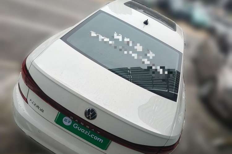 Used Volkswagen Passat New Energy 2022 430 PHEV Hybrid Luxury Edition Rear Right 45 Deg