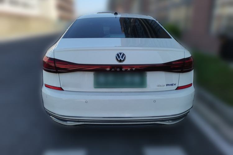 Used Volkswagen Passat New Energy 2022 430 PHEV Hybrid Luxury Edition Rear