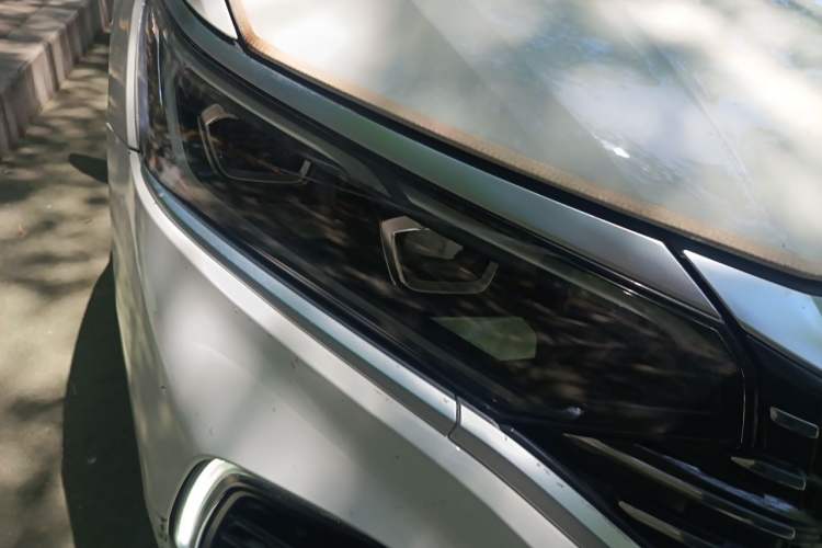 Used Volkswagen Passat New Energy 2022 430 PHEV Hybrid Luxury Edition Right Front Headlight