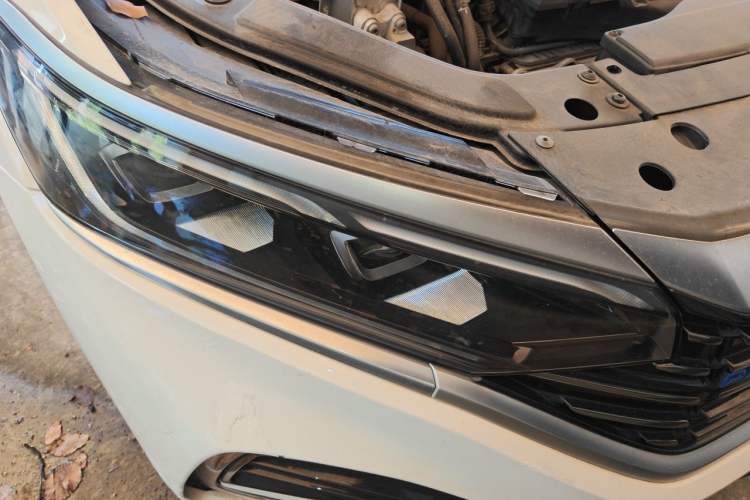 Used Volkswagen Passat New Energy 2022 430 PHEV Hybrid Luxury Edition Right Front Headlight