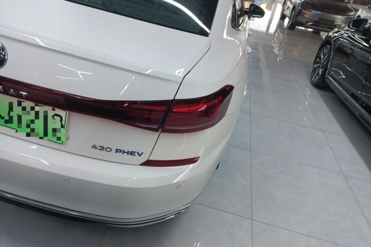 Used Volkswagen Passat New Energy 2022 430 PHEV Hybrid Luxury Edition Right Rear Taillight
