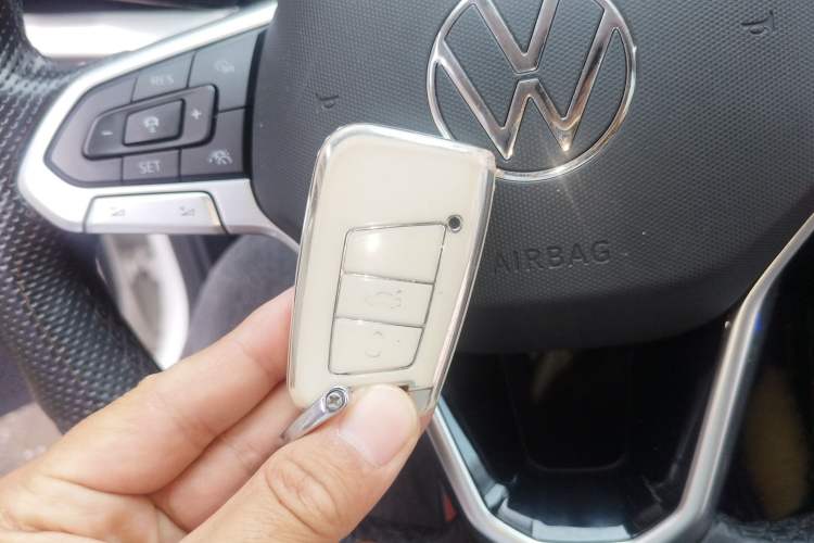 Used Volkswagen Passat New Energy 2022 430 PHEV Hybrid Luxury Edition Vehicle Key