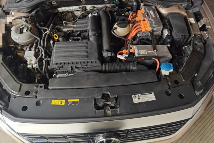 Used Volkswagen Passat New Energy 2022 430 PHEV Hybrid Luxury Edition Engine Bay