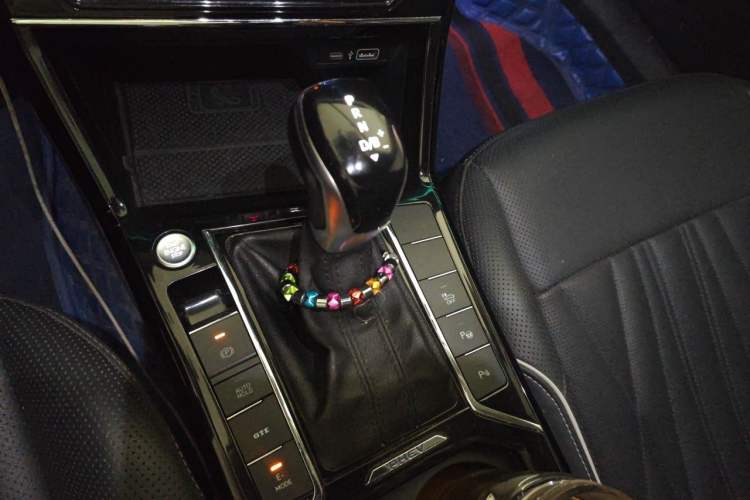 Used Volkswagen Passat New Energy 2022 430 PHEV Hybrid Luxury Edition Gear Lever