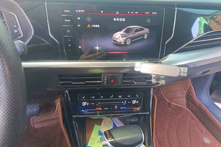 Used Volkswagen Passat New Energy 2023 430 PHEV Hybrid Luxury Edition Audio And AC Panel