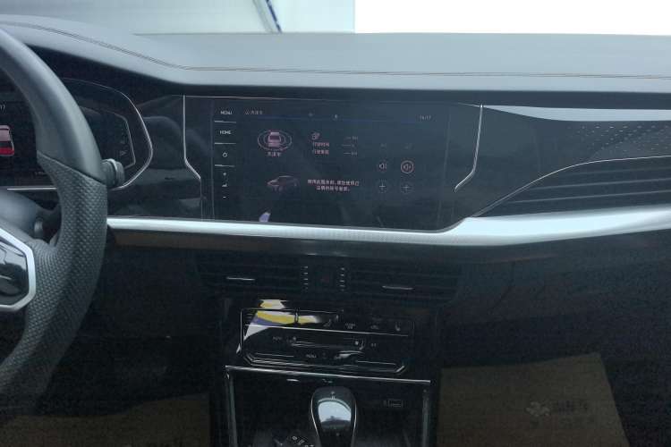 Used Volkswagen Passat New Energy 2023 430 PHEV Hybrid Elite Edition Audio And AC Panel
