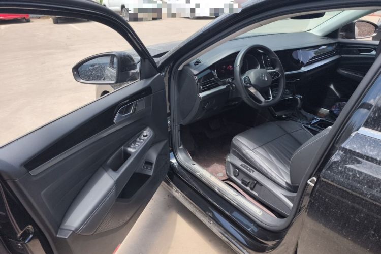 Used Volkswagen Passat New Energy 2023 430 PHEV Hybrid Luxury Edition Driver Seat