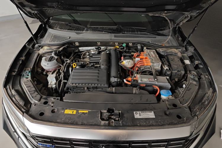 Used Volkswagen Passat New Energy 2023 430 PHEV Hybrid Elite Edition Engine Bay