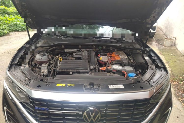 Used Volkswagen Passat New Energy 2023 430 PHEV Hybrid Luxury Edition Engine Bay