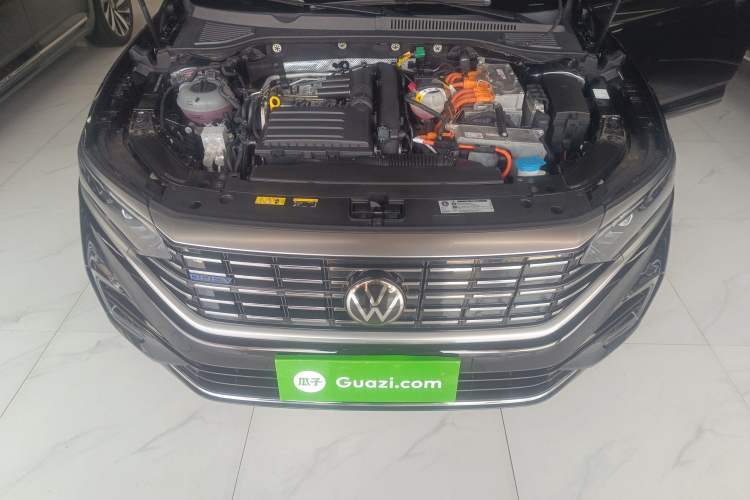 Used Volkswagen Passat New Energy 2023 430 PHEV Hybrid Luxury Edition Engine Bay