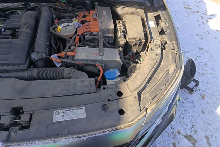 Used Volkswagen Passat New Energy 2023 430 PHEV Hybrid Luxury Edition Engine Bay Left