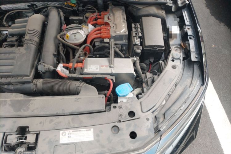 Used Volkswagen Passat New Energy 2023 430 PHEV Hybrid Luxury Edition Engine Bay Left