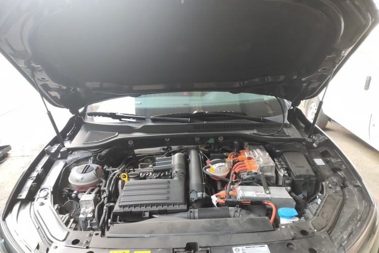 Used Volkswagen Passat New Energy 2023 430 PHEV Hybrid Elite Edition Engine Bay